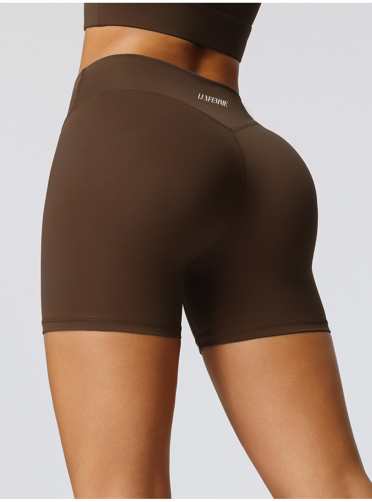 Aura Sculp - Short deportivo de cintura alta con diseño en V