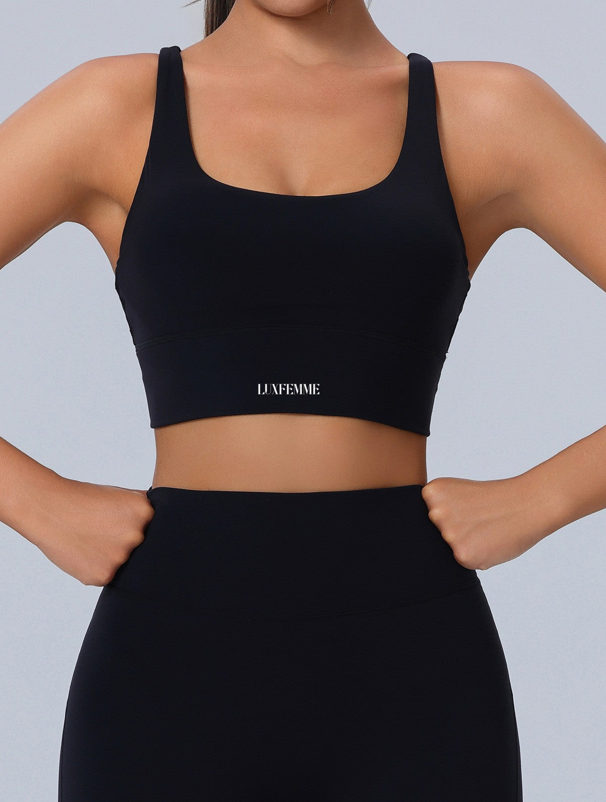 Sunline - Top deportivo con espalda cruzada de tiras finas
