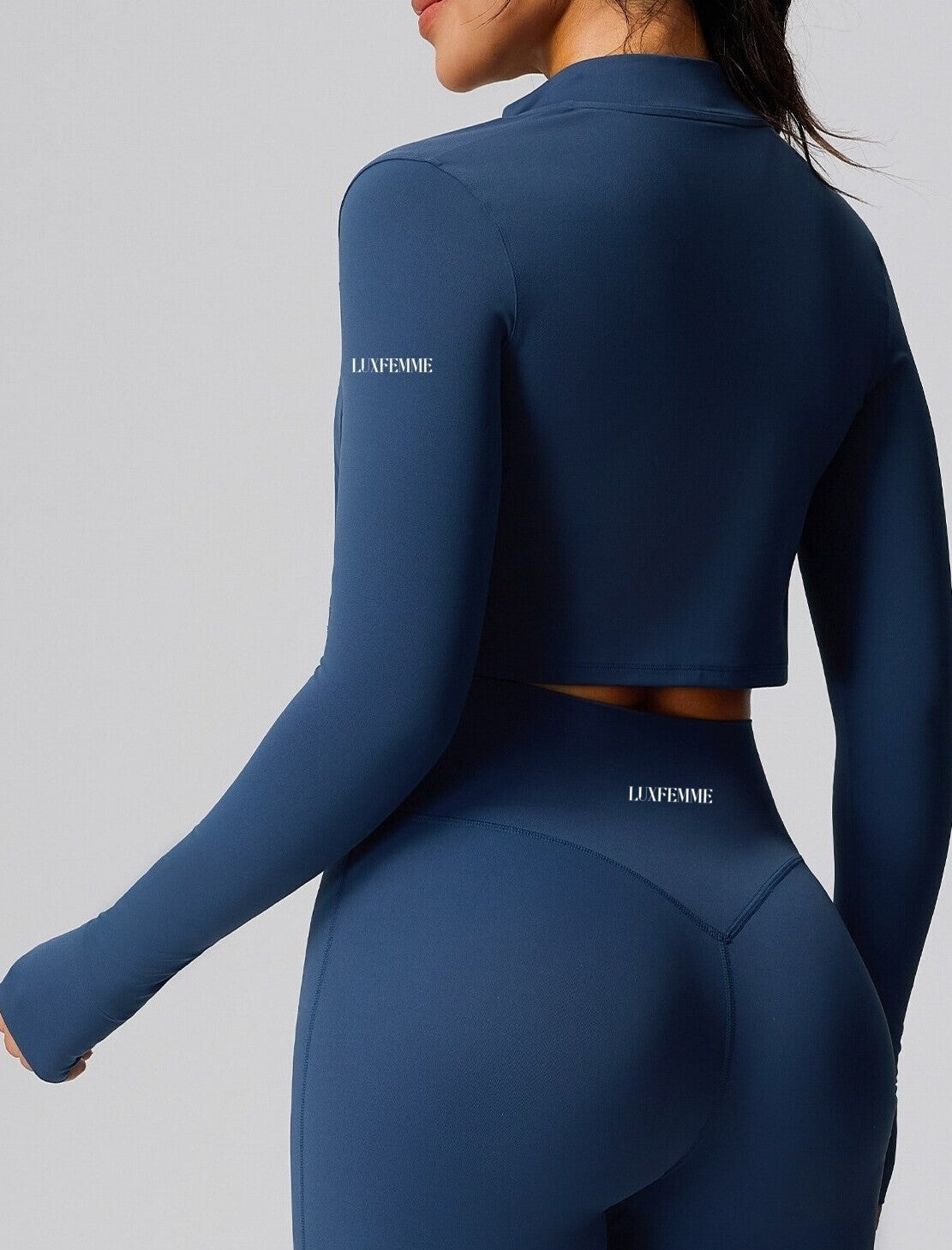 Conjunto Midnight Navy 3 Piezas - Top Classic Raceback + Shorts Real Sculp + Chaqueta Essence Line