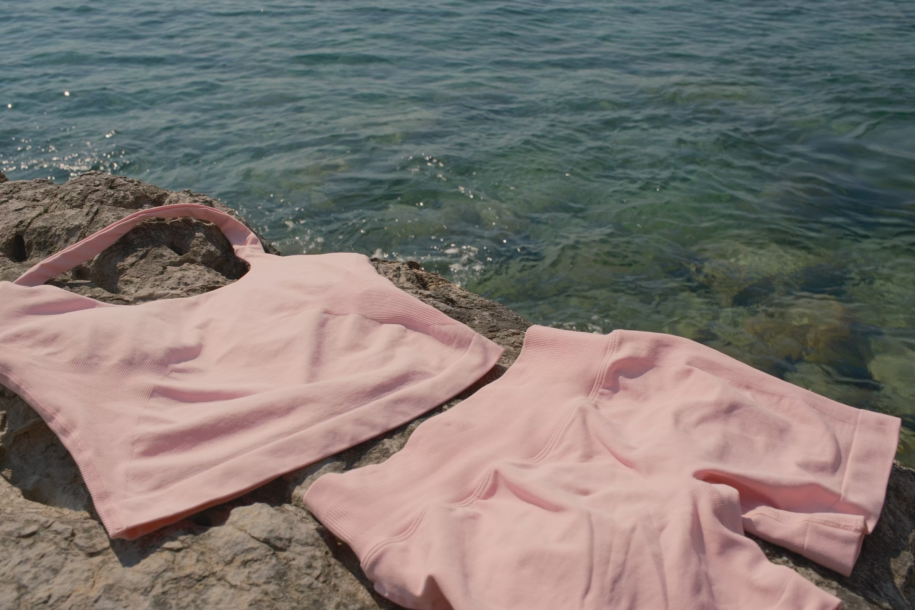 Short Rosa - Hot Summer Capsule